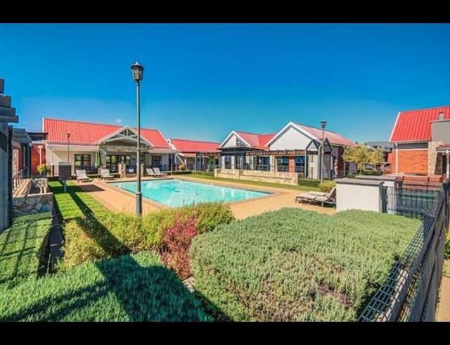 2 BEDROOM APARTMENT FOR SALE IN WITFONTEIN